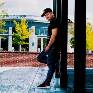 Meet your Posher, Eder